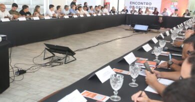 O prefeito Rodrigo Neves destacou que 64% das metas definidas para os primeiros 100 dias de governo já foram cumpridas.